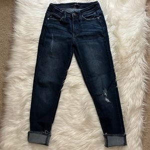 KanCan jeans super comfy with good stretch to fit your shape ❤️❤️❤️